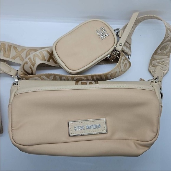 Steve Madden Handbags - P0005.  Steve Madden Tan Crossbody Bag with Pouch